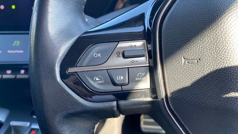 Peugeot 308 1.5 BlueHDi Active Premium 5dr EAT8 Diesel Estate